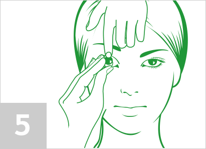 Step 5: With the tips of your index finger and thumb, gently squeeze the lens to pull it down and away from your eye.